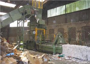 Presa balotat deseuri 100 TF ,Pet,Folie,Carton,Hartie