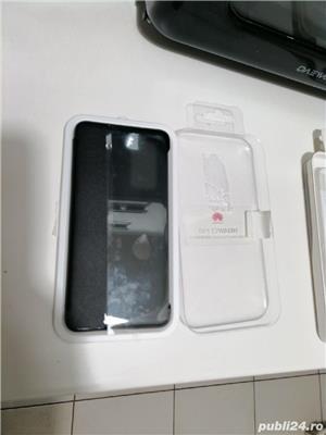 Vând husa   Smart flip cover  originala Huawei pentru Huawei P 40. 