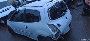 Dezmembrez / dezmembrari piese auto Renault Twingo 2014 1.2b D4F770 JB1525 - imagine 2