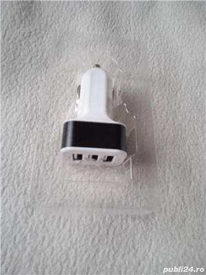Adaptor Priza Bricheta tripla auto,12-24V, 3 x USB,nou. - imagine 5