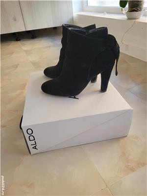 Vând botine din piele întoarsă 37 Aldo