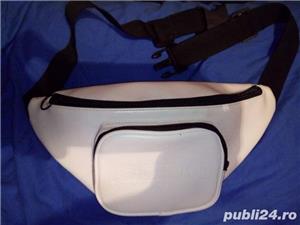 Vând borseta sport /fashion, piele ecologica, model deosebit, produs de calitate. Import.  - imagine 5