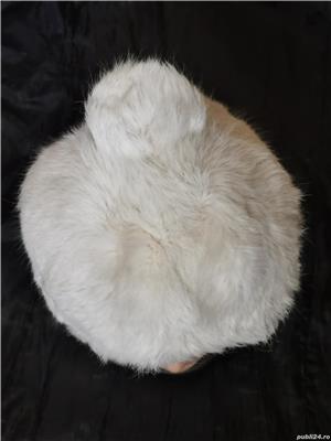 Caciula supradimensionata cu mot dama blana naturala hermelina alba