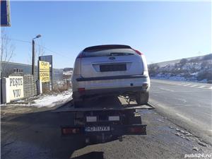 Dezmembrez ford focus 1.6 tdci 90 cp an 2007  - imagine 4