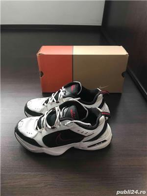 Nike Air Monarch - imagine 7