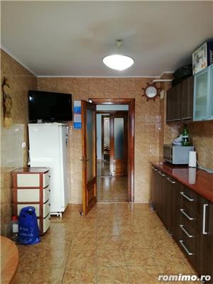 Apartament 3 camere - imagine 12