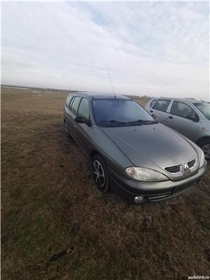 Dezmembrez Renault megane 1 1.9 dti break  - imagine 4