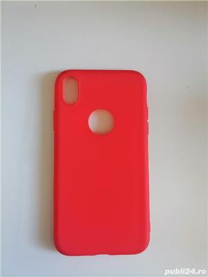 Vând husa pentru Iphone X produs de calitate produs nou. 