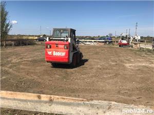 Lucrari cu miniincarcator(bobcat)nivelare teren,umplere fundatii(elevatii)sort,piatra,pamant,nisip - imagine 3