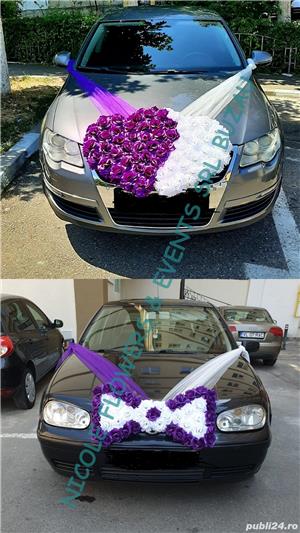 Aranjamente masini nunta set inimioara dubla si papion mov inchis   alb  - imagine 3