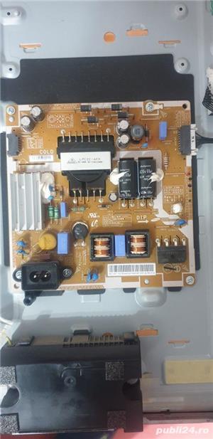 Dezmembrez led tv Samsung ue32h5500  - imagine 2