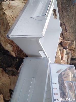 Sertare  combina Indesit