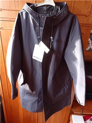 palton nou pull & bear 