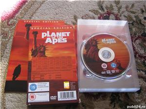 Planeta maimutelor,box set 6 dvd,originale,noi,coperti duble,carticica prezentare,multe bonusuri,lux - imagine 9