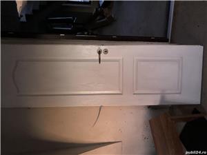 Usi de lemn cu tot cu rame - imagine 2