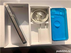 iPhone 4 Black 8GB - imagine 2