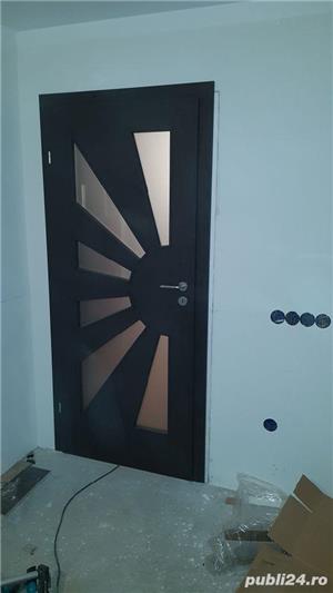 montaj uși de interior si metalice  - imagine 2