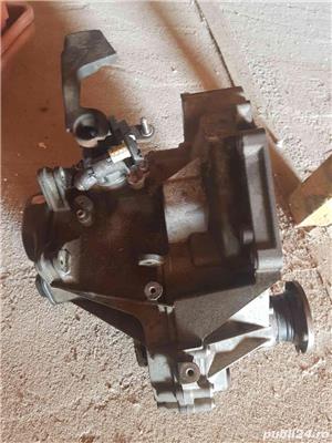 cutie viteze VWJetta - imagine 5