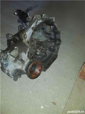 cutie viteze VWJetta - imagine 4