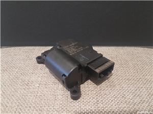 Motoraș actuator servomotoraș climă VW Golf 7, Passat B7, B8, CC, Audi, Skoda, Seat 5Q0907511K - imagine 4