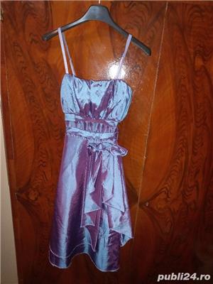 vand rochii second-hand 