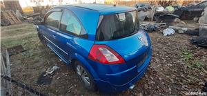 Dezmembrez Renault Megane 2 diesel 1.9 DCI 2005 2002-2006 - imagine 4