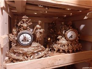 Vând o colecție mare de obiecte din bronz (ceasuri, sfeșnice/candelabres, oglinzi, figurine, etc) - imagine 1