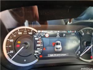 Jaguar E-Pace  - imagine 5