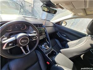 Jaguar E-Pace  - imagine 6