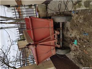 Remorca cu 4 roti cu peridoc