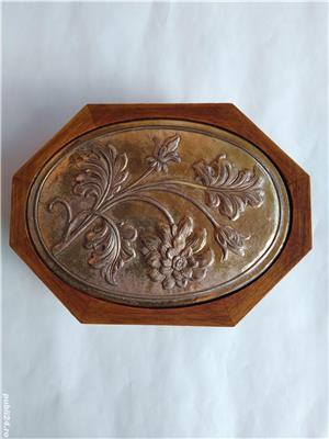 Caseta bijuterii lemn - imagine 3