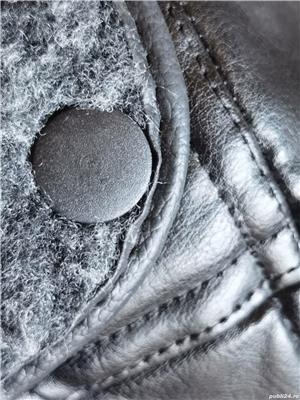 Sapca piele neagra barbati interior blana gri protectie ceafa urechi caciula stil clasic retro - imagine 9