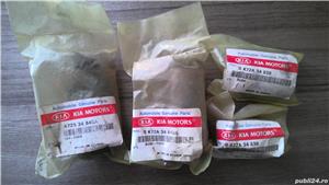 Kia piese _ 0k72a34830 _ Suport bucsa brat Pregio _ 0k72a34840a _ Bucsa lagar brat suspensie Pregio