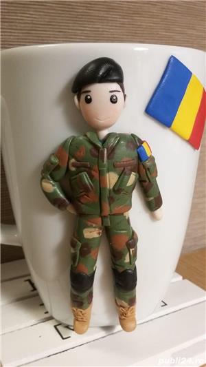Cadou cana personalizata jandarm soldat fimo handmade  - imagine 2