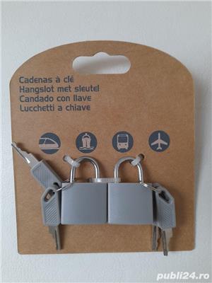 Vând set de lacate dimensiune mica recomandat bagaje sau cutii postale - imagine 2