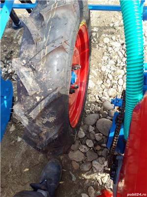 Semanatoare Monosem porumb pe patru randuri cu fertilizare. - imagine 5