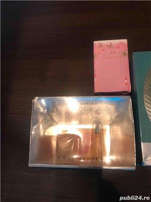 Casete cu parfum - imagine 2