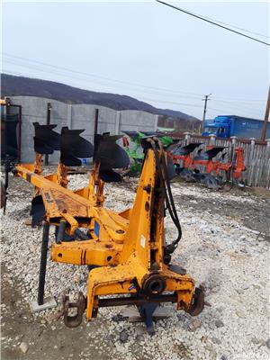 Plug Kuhn Master 120, vopsea originala, 4 brazde reversibile, vopsea originala, piese originale. Plu - imagine 2