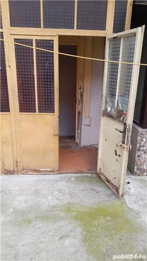 URGENT: Apartament 2 camere situat in casa cu curte comuna - imagine 4