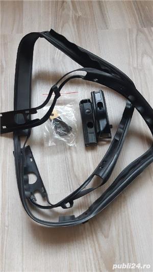 Vând kit reparații șină acoperiș/plafon dreapta pt. BMW seria 5 F11 touring original