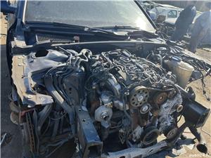 Dezmembrez Audi A 4 B8 2.0 TDI an 2014 euro 5 - imagine 5