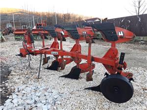 Plug reversibil HUARD, 2+1=3 brazde, pentru tractor  70 CP + - imagine 3