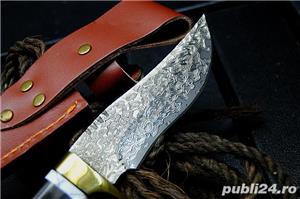 Cutit otel Damasc veritabil, teaca piele