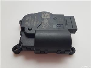 Motoraș actuator servomotoraș climă VW Audi Seat Skoda 2Q0907511G 2Q0 907 511 G - imagine 8