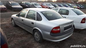 Dezmembrez Opel Vectra B 1,6-16v si 1,8-16v ECOTEC - imagine 3