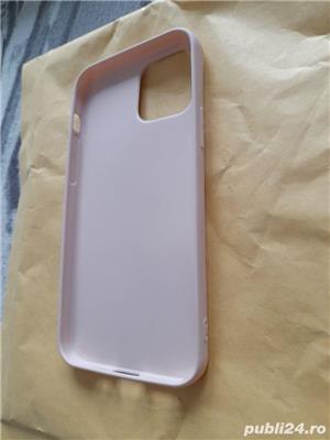  Vând husa protecție Iphone 12..12.pro,nouț, la cutie. Calitate