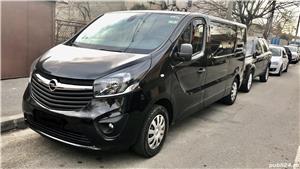 Închiriez Microbuz 8+1