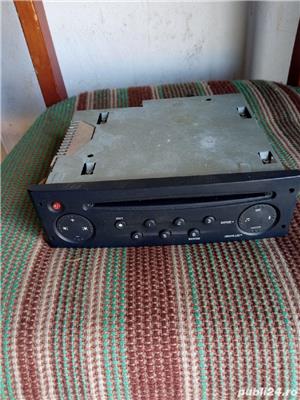 vând radio cu cd player