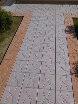 Capace gard, stilpi,  tuburi beton ,pavaje borduri.  - imagine 6