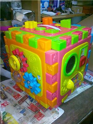 Cub interactiv tip Puzzle cu activitati 6 in 1